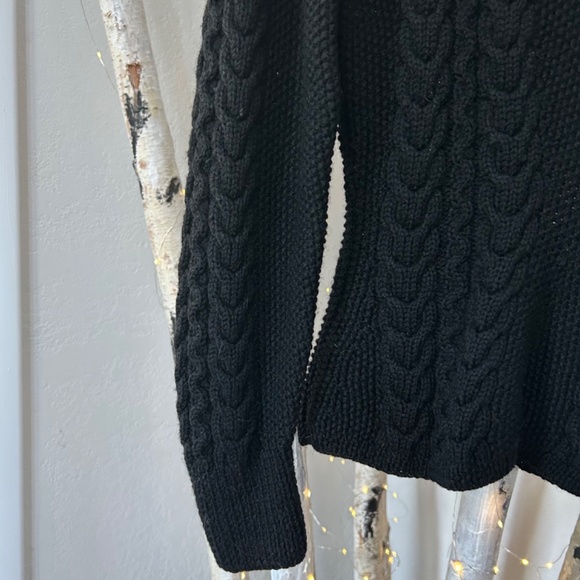 BLACK CABLE FITTED TURTLENECK SWEATER - Picture 3 of 3